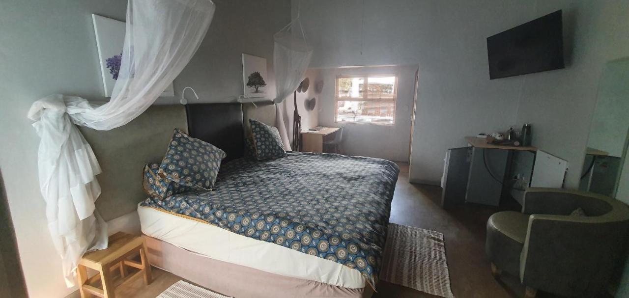 ווינדהוק Vondelhof Guesthouse מראה חיצוני תמונה